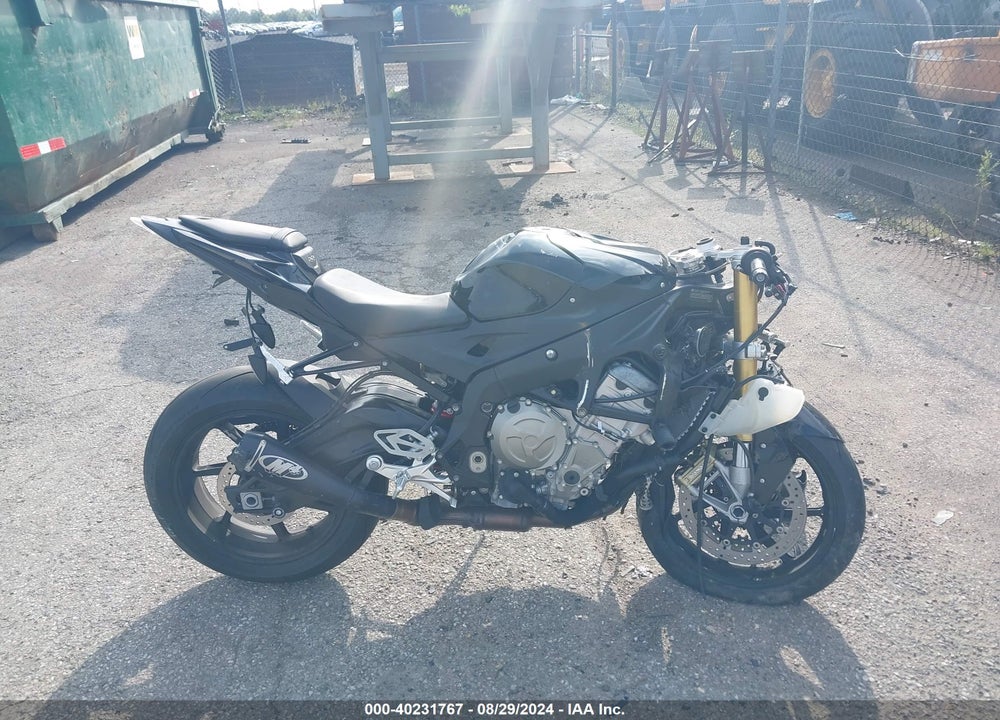 2016 BMW S 1000 RR VIN: WB10D2103GZ353754
