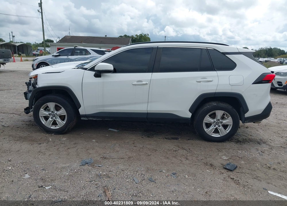 2021 TOYOTA RAV4 XLE VIN: 2T3W1RFV6MC104428