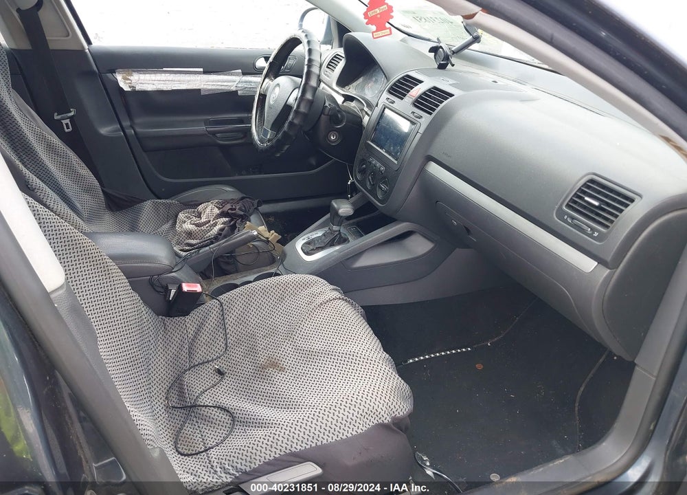 2008 VOLKSWAGEN JETTA SE/SEL VIN: 3VWRM71K78M195847
