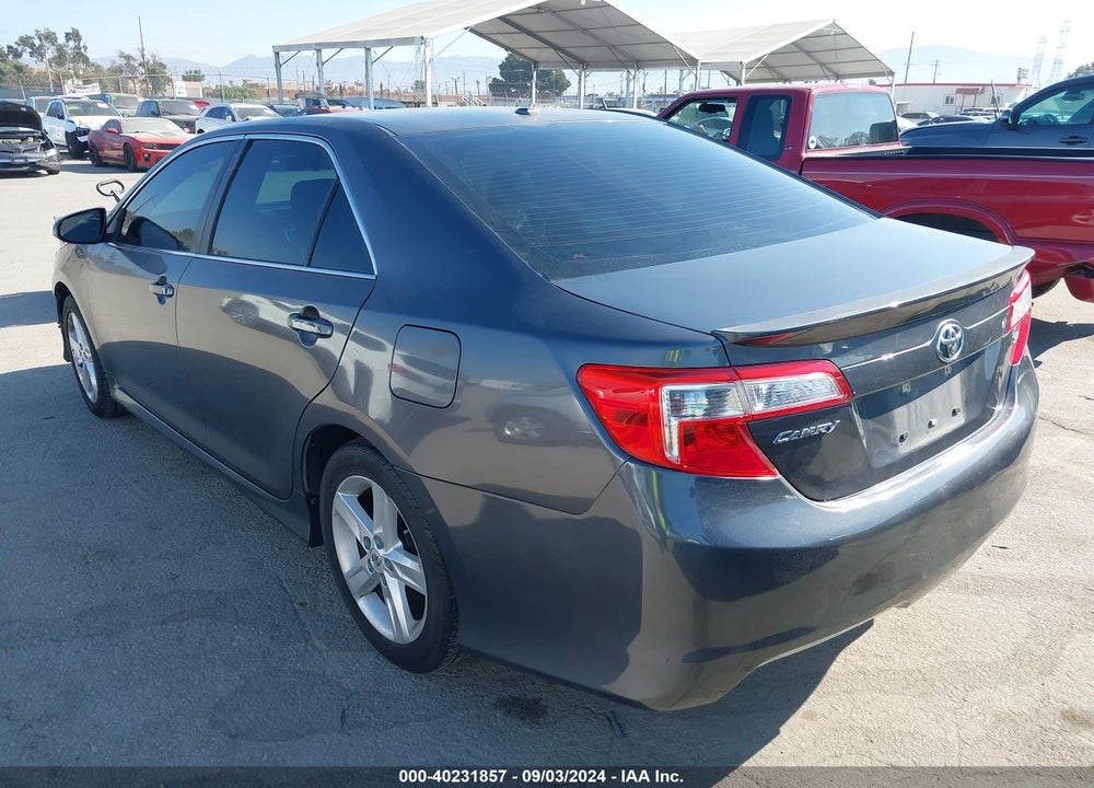 2013 TOYOTA CAMRY SE VIN: 4T1BF1FK8DU245256