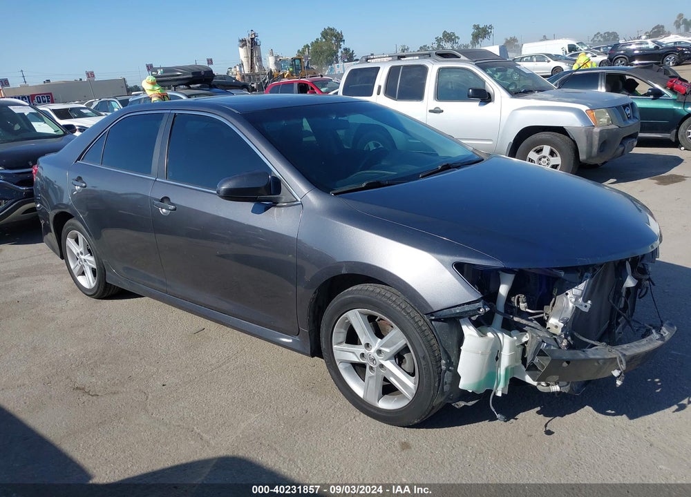 2013 TOYOTA CAMRY SE VIN: 4T1BF1FK8DU245256