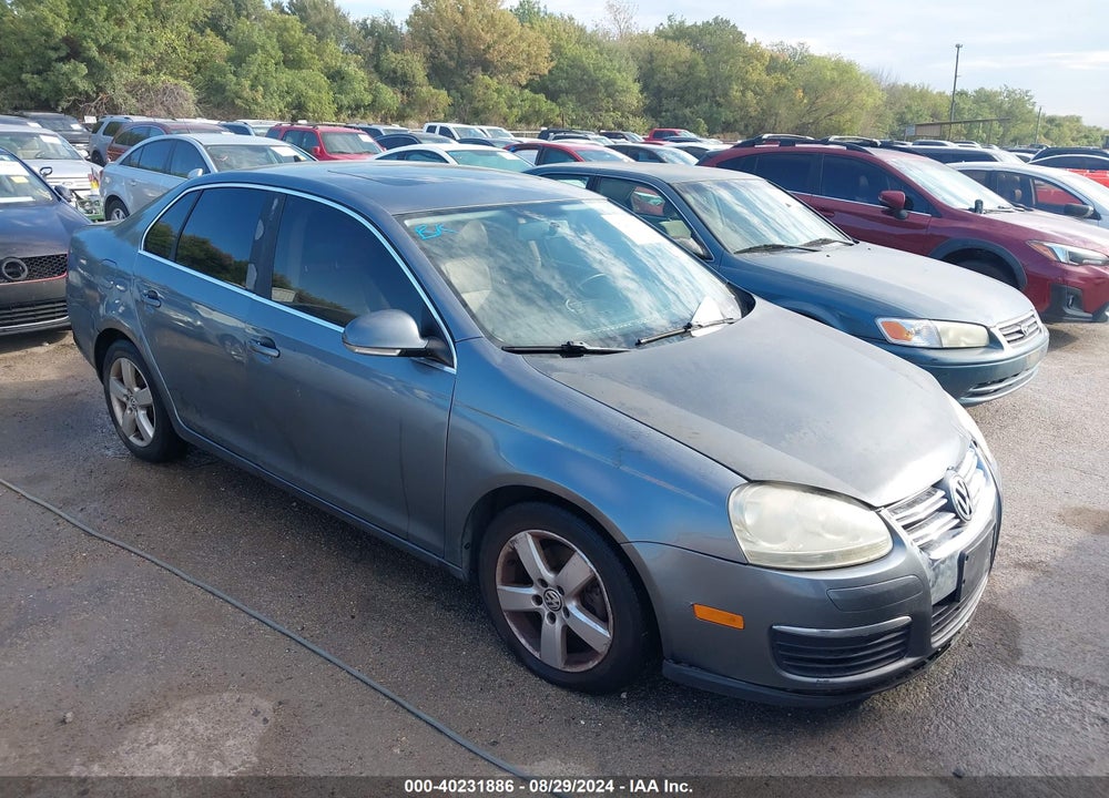 2008 VOLKSWAGEN JETTA SE/SEL VIN: 3VWRM71K88M181519