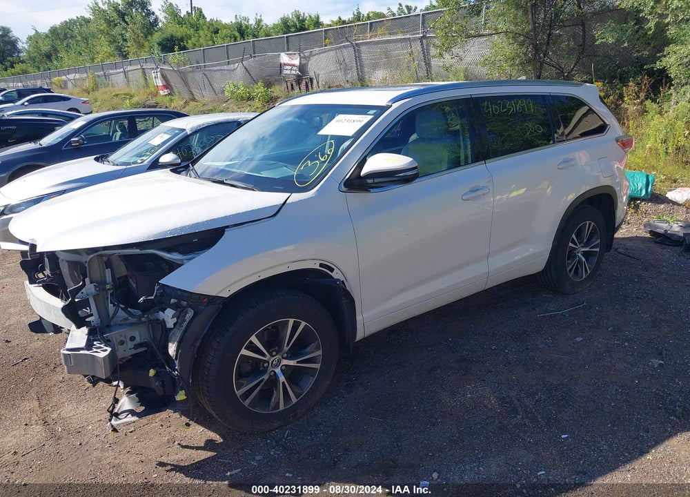 2016 TOYOTA HIGHLANDER XLE V6 VIN: 5TDJKRFH5GS225554