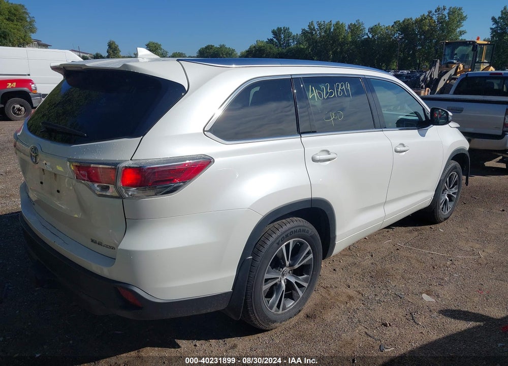 2016 TOYOTA HIGHLANDER XLE V6 VIN: 5TDJKRFH5GS225554