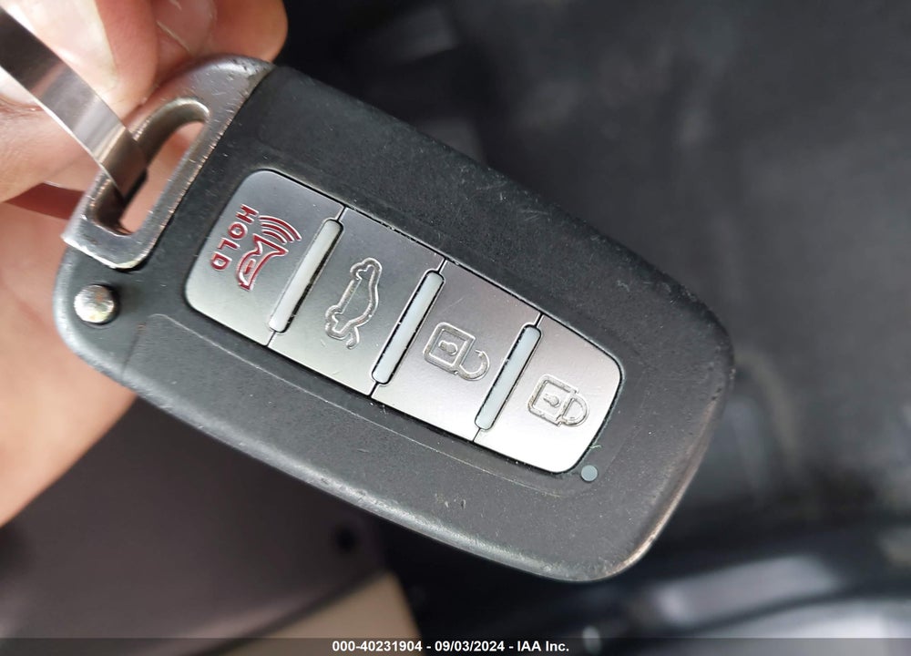 2013 KIA SOUL VIN: KNDJT2A64D7576004