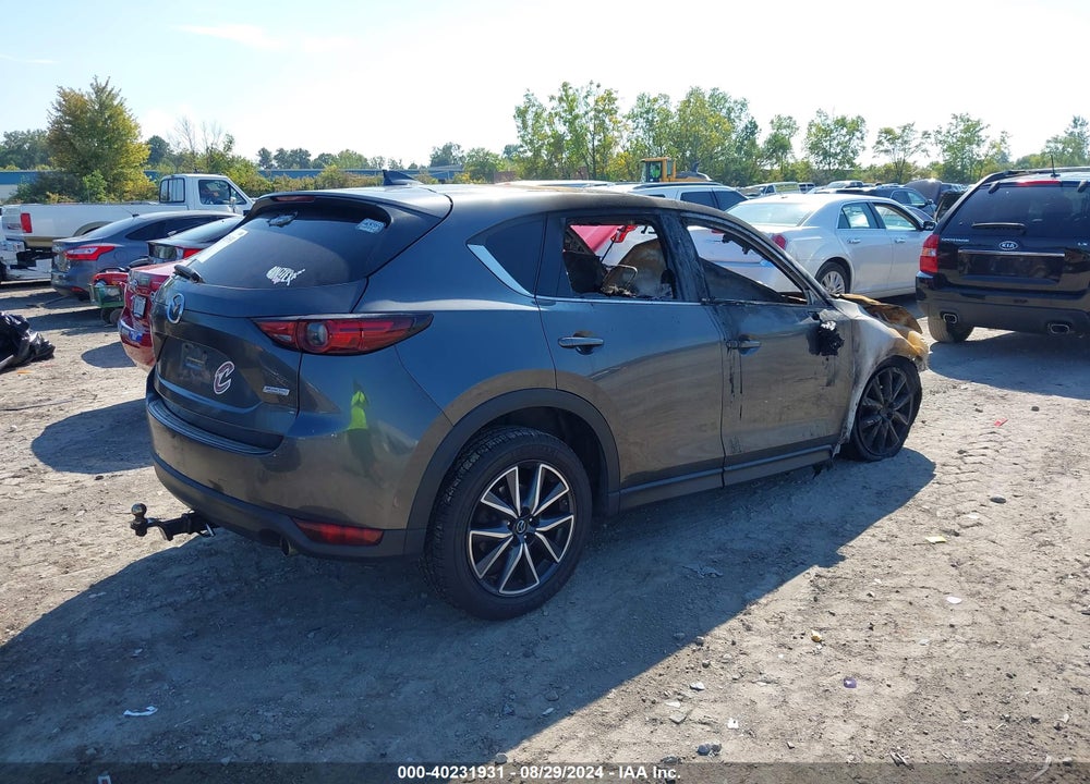 2018 MAZDA CX-5 GRAND TOURING VIN: JM3KFBDM7J0310056