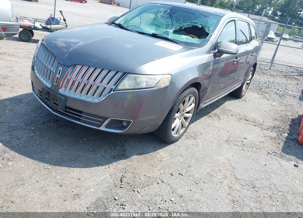 2010 LINCOLN MKT VIN: 2LMHJ5AR5ABJ17910