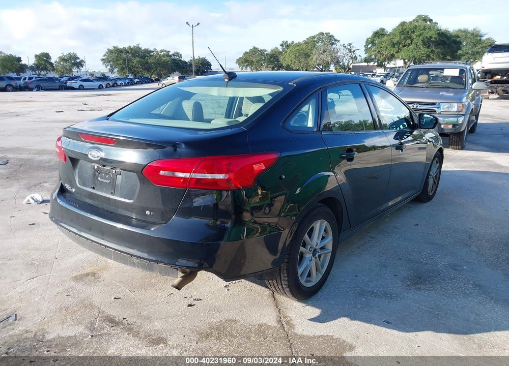 2018 FORD FOCUS SE VIN: 1FADP3F25JL206542