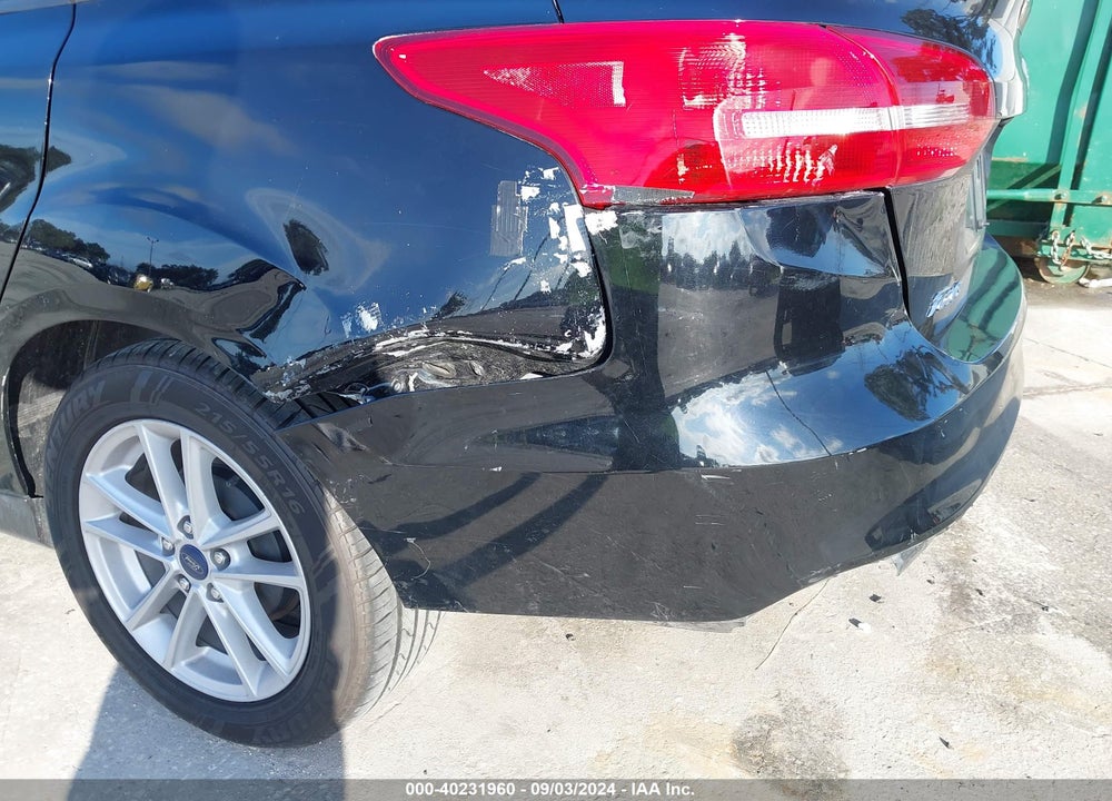 2018 FORD FOCUS SE VIN: 1FADP3F25JL206542