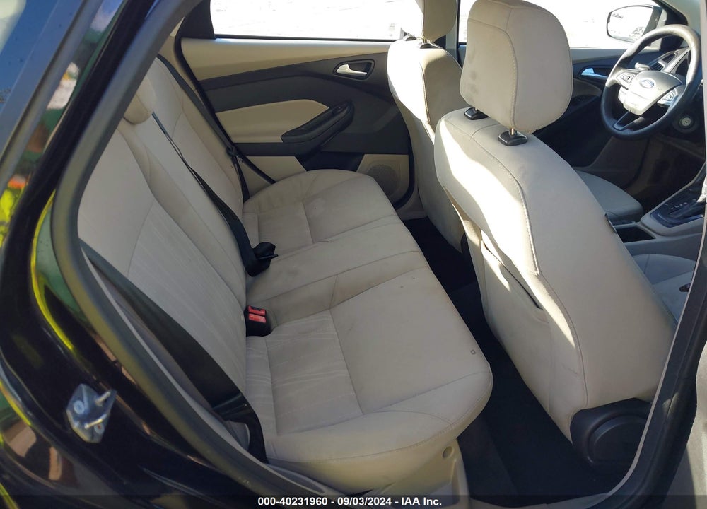 2018 FORD FOCUS SE VIN: 1FADP3F25JL206542