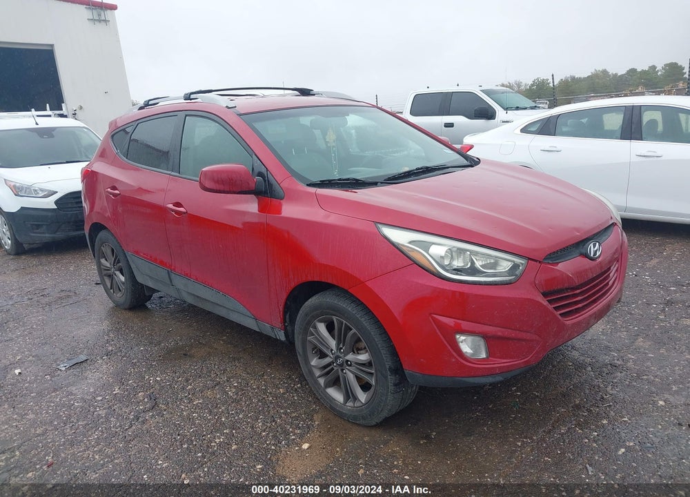 2015 HYUNDAI TUCSON SE VIN: KM8JU3AG2FU009978