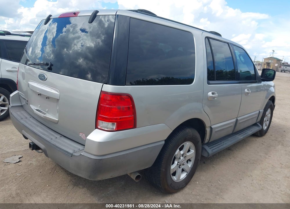 2004 FORD EXPEDITION XLT VIN: 1FMRU15W44LA36515