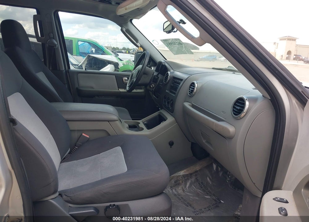 2004 FORD EXPEDITION XLT VIN: 1FMRU15W44LA36515