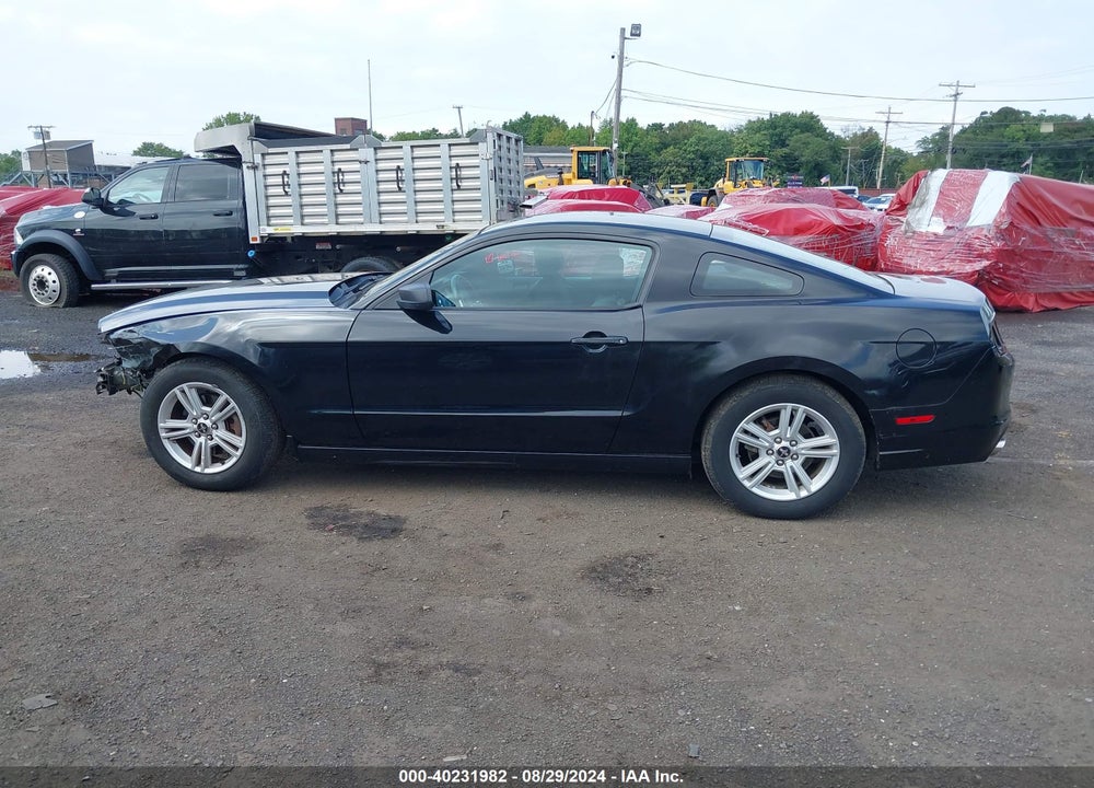 2014 FORD MUSTANG V6 VIN: 1ZVBP8AM2E5282086