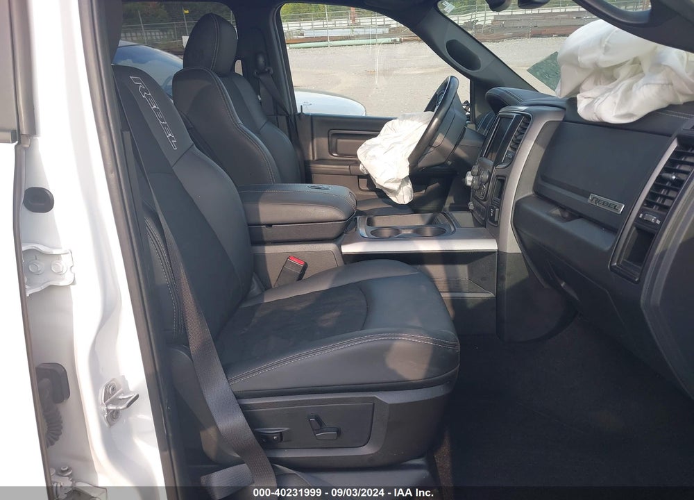 2017 RAM 1500 REBEL 4X4 5'7 BOX VIN: 1C6RR7YT3HS812484