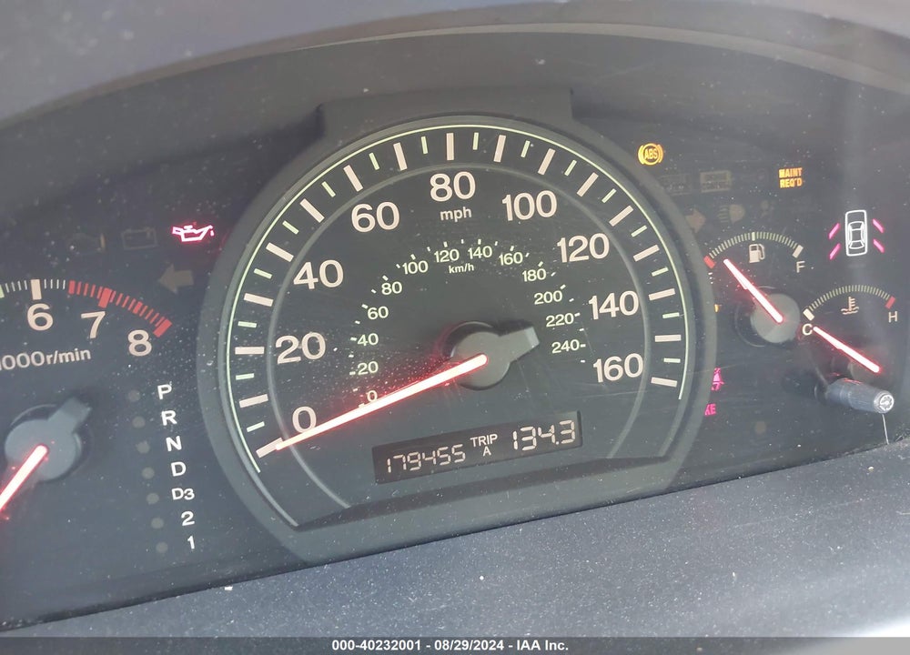 2004 HONDA ACCORD 2.4 EX VIN: 1HGCM56844A028588