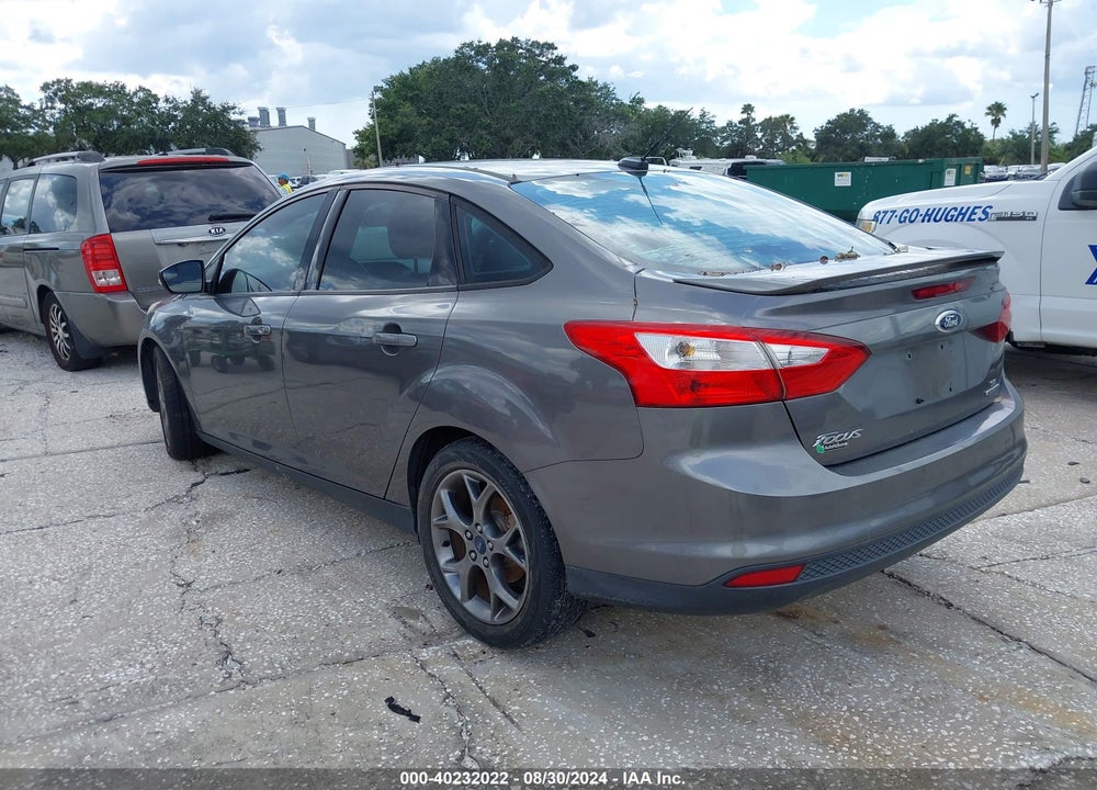 2014 FORD FOCUS SE VIN: 1FADP3F2XEL233709