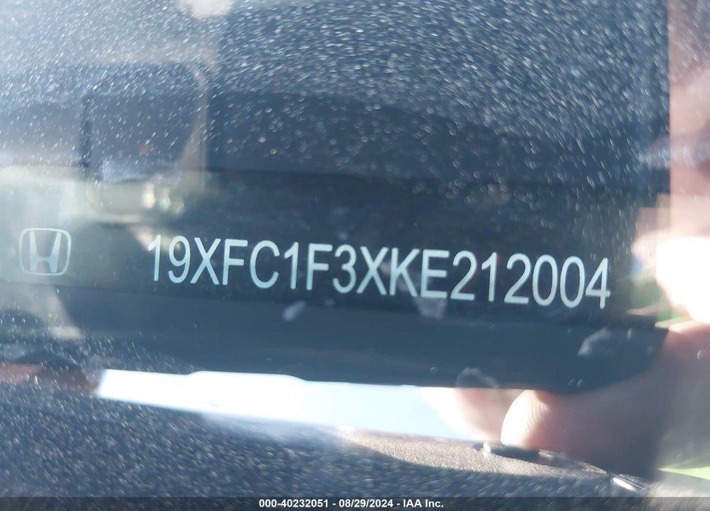 2019 HONDA CIVIC EX VIN: 19XFC1F3XKE212004