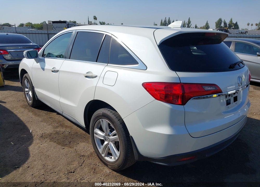 2013 ACURA RDX VIN: 5J8TB3H54DL015633
