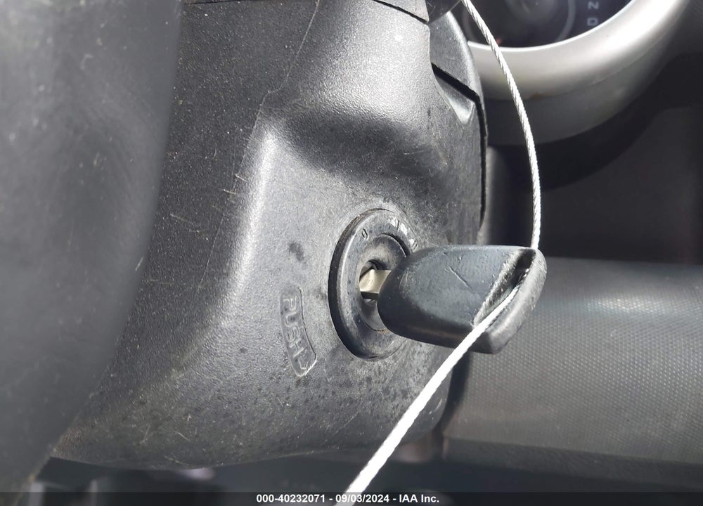 2004 HONDA ELEMENT LX VIN: 5J6YH18364L000101