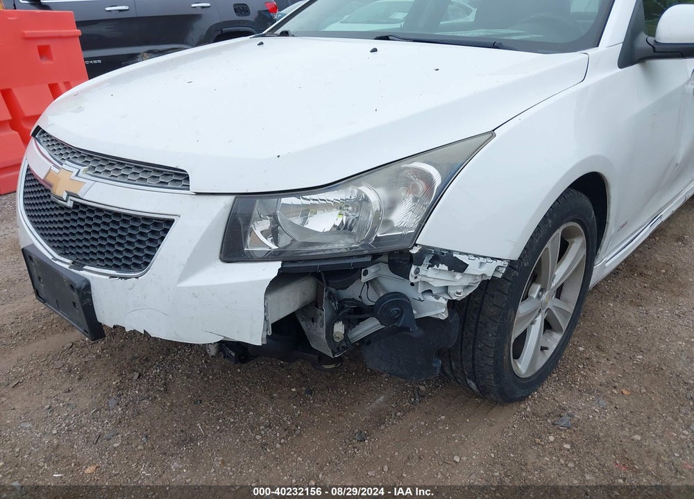 2014 CHEVROLET CRUZE VIN: 1G1PE5SB1E7143977
