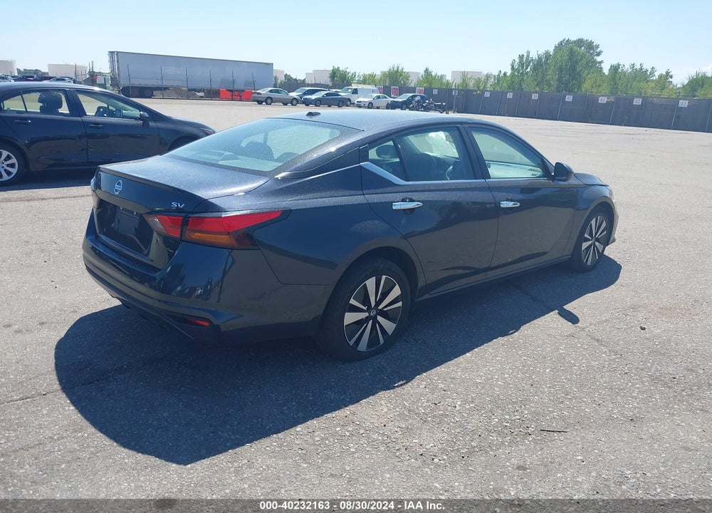 2022 NISSAN ALTIMA SV FWD VIN: 1N4BL4DV9NN403388