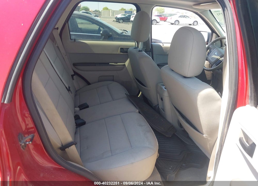 2011 FORD ESCAPE XLT VIN: 1FMCU9DG9BKA24636