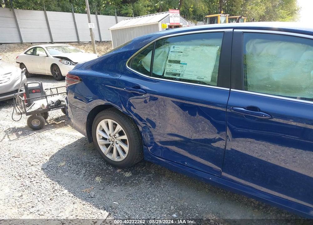 2024 TOYOTA CAMRY LE VIN: 4T1C11BK5RU127200