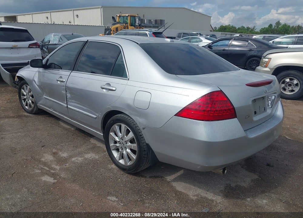 2007 HONDA ACCORD 3.0 EX VIN: 1HGCM66847A065277