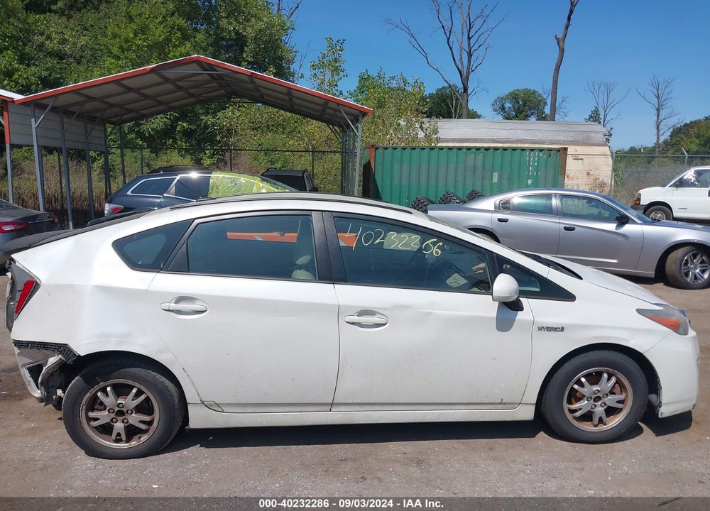 2010 TOYOTA PRIUS III VIN: JTDKN3DU5A0053982