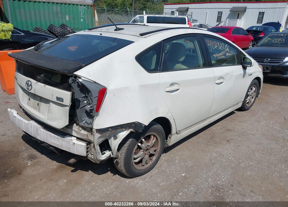 2010 TOYOTA PRIUS III VIN: JTDKN3DU5A0053982