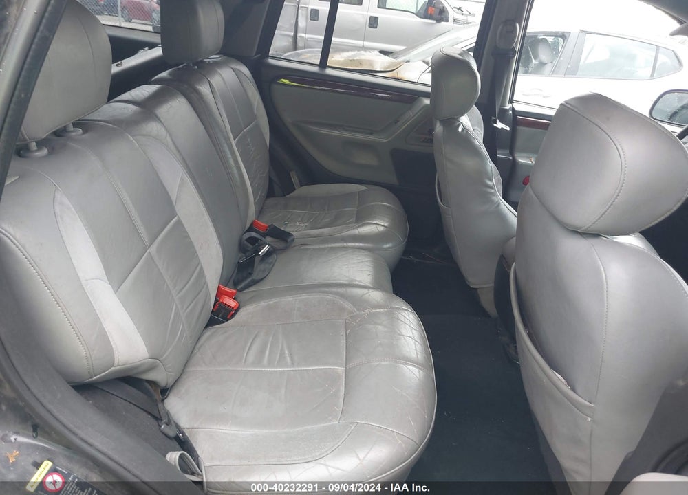 2003 JEEP GRAND CHEROKEE OVERLAND VIN: 1J8GW68J13C565608