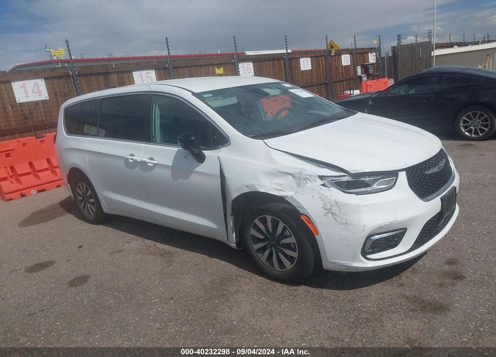 2024 CHRYSLER PACIFICA HYBRID SELECT VIN: 2C4RC1S76RR117714