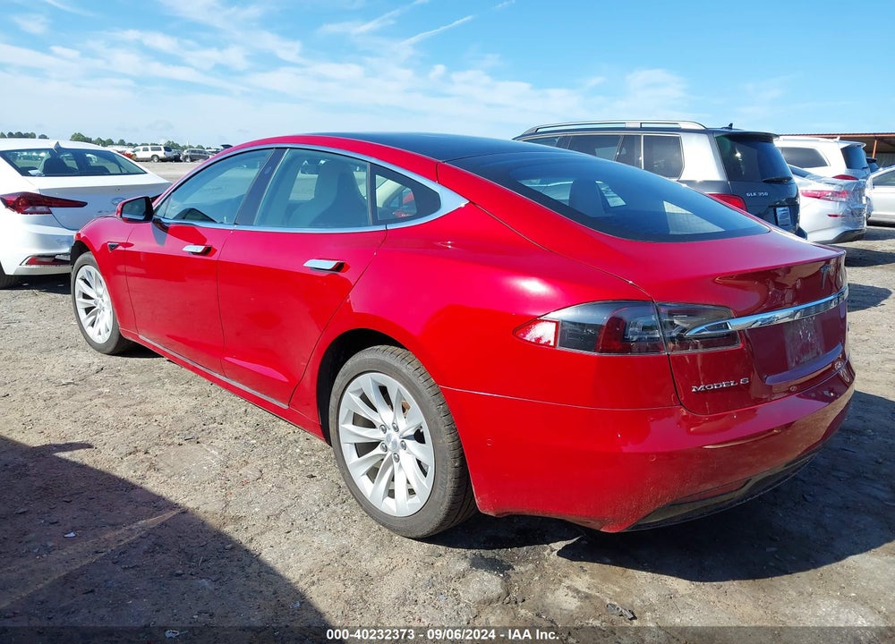 2018 TESLA MODEL S 100D/75D/P100D VIN: 5YJSA1E22JF297815