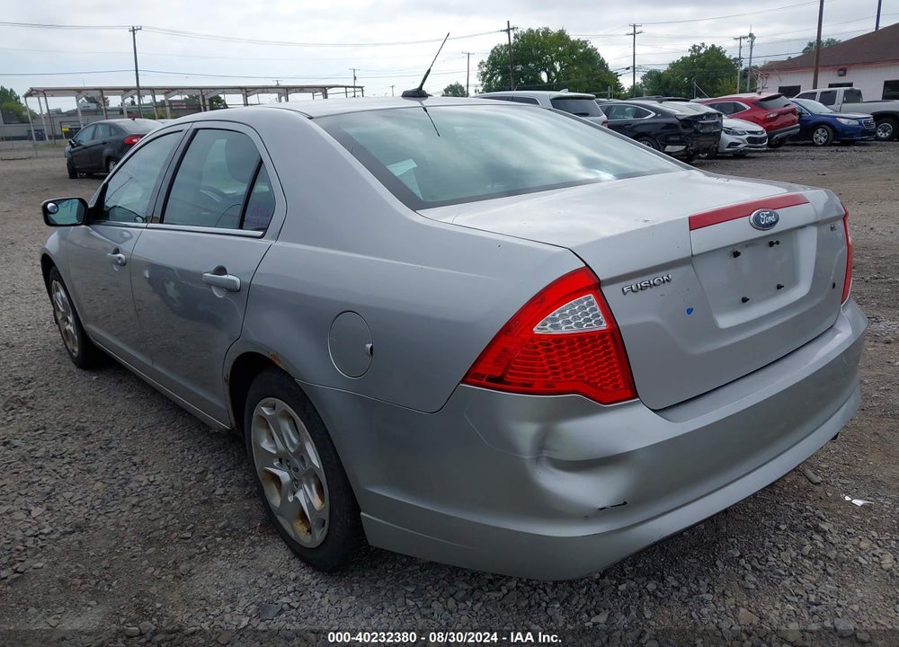 2010 FORD FUSION SE VIN: 3FAHP0HA2AR413850