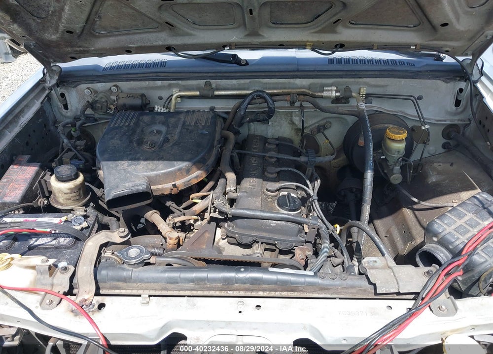 2000 NISSAN FRONTIER XE VIN: 1N6DD26S2YC393713