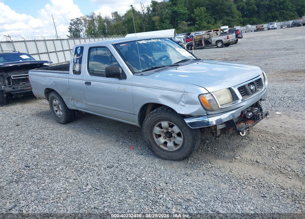 2000 NISSAN FRONTIER XE VIN: 1N6DD26S2YC393713