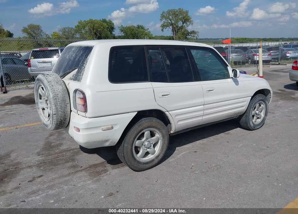 1999 TOYOTA RAV4 VIN: JT3GP10V7X7043073
