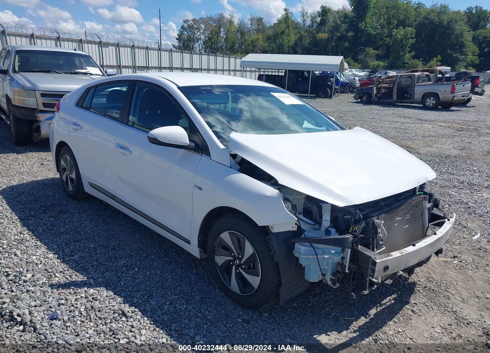 2017 HYUNDAI IONIQ HYBRID SEL VIN: KMHC75LC1HU031012