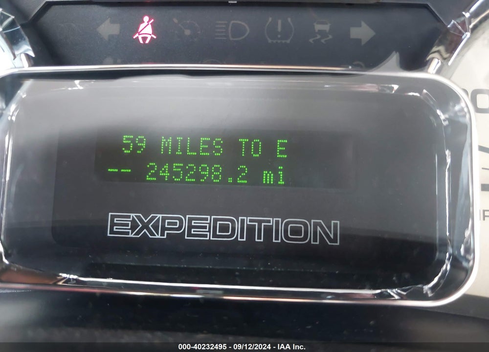 2010 FORD EXPEDITION EL LIMITED VIN: 1FMJK1K55AEA00928