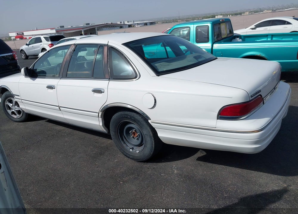 1994 FORD CROWN VICTORIA VIN: 2FALP73W3RX128500