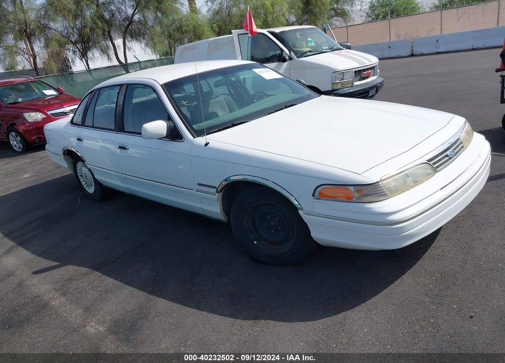 1994 FORD CROWN VICTORIA VIN: 2FALP73W3RX128500