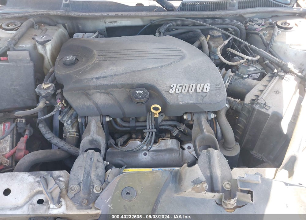 2010 CHEVROLET IMPALA LT VIN: 2G1WB5ENXA1240158