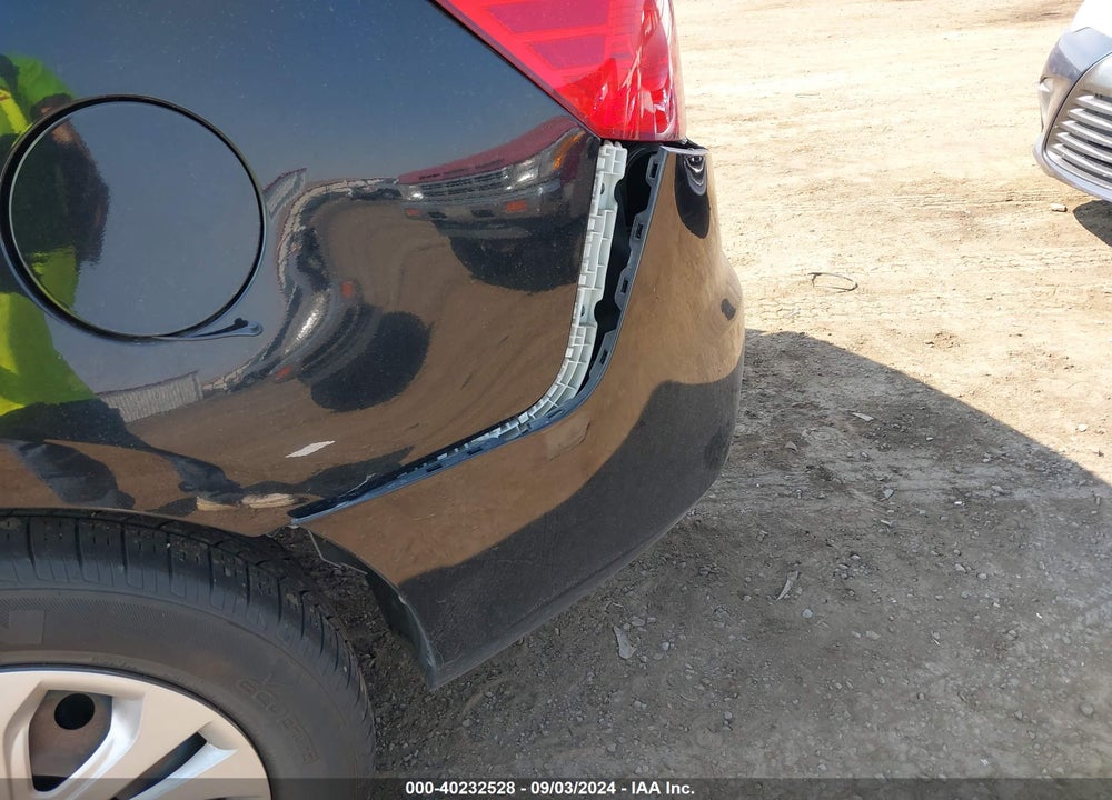 2011 KIA FORTE VIN: KNAFU4A24B5442515