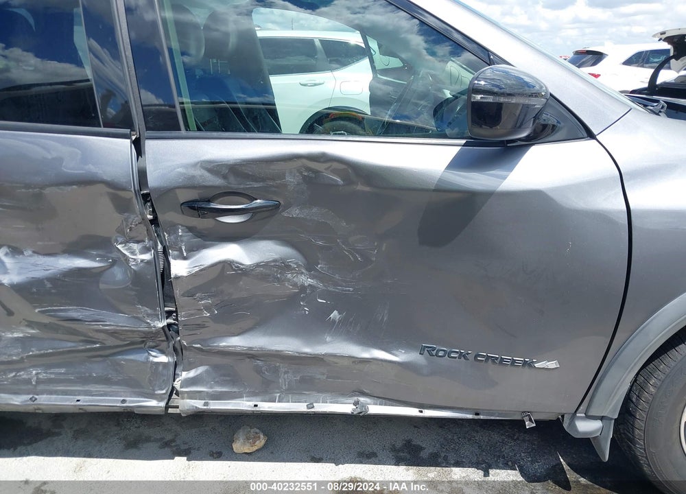 2019 NISSAN PATHFINDER SV VIN: 5N1DR2MN4KC639598