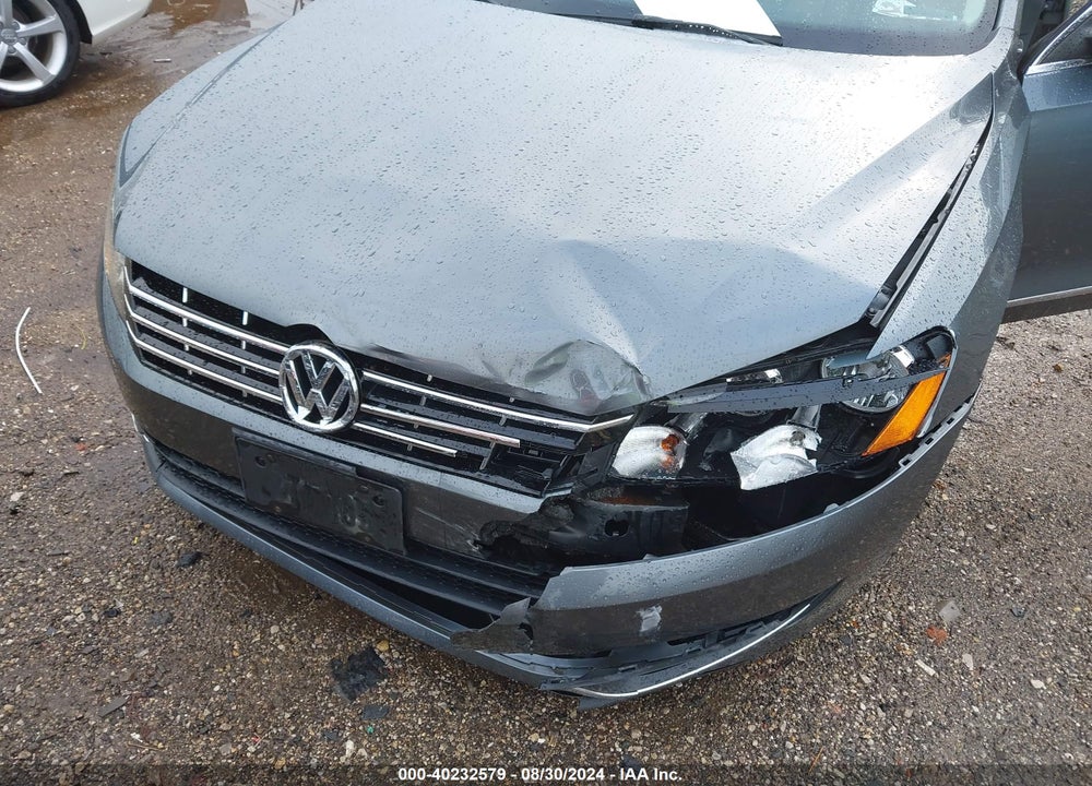 2013 VOLKSWAGEN PASSAT 2.0L TDI SE VIN: 1VWBN7A34DC130425