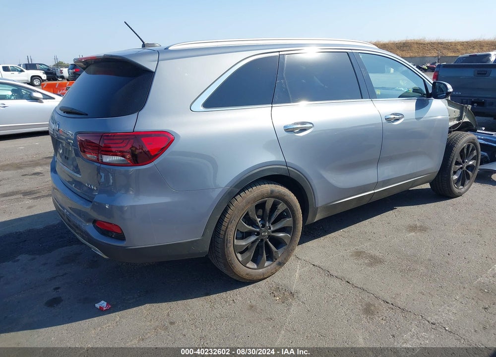 2020 KIA SORENTO 3.3L EX VIN: 5XYPH4A51LG672379