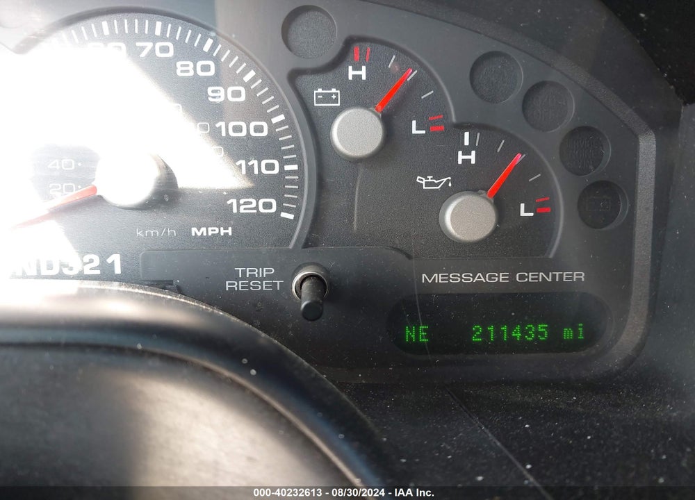 2005 FORD EXPLORER EDDIE BAUER VIN: 1FMZU74W85UA42494