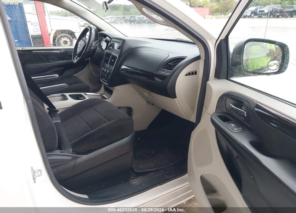 2013 DODGE GRAND CARAVAN SXT VIN: 2C4RDGCG7DR528062