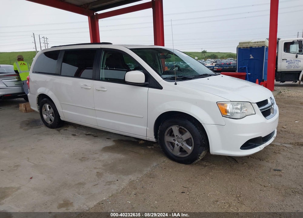 2013 DODGE GRAND CARAVAN SXT VIN: 2C4RDGCG7DR528062